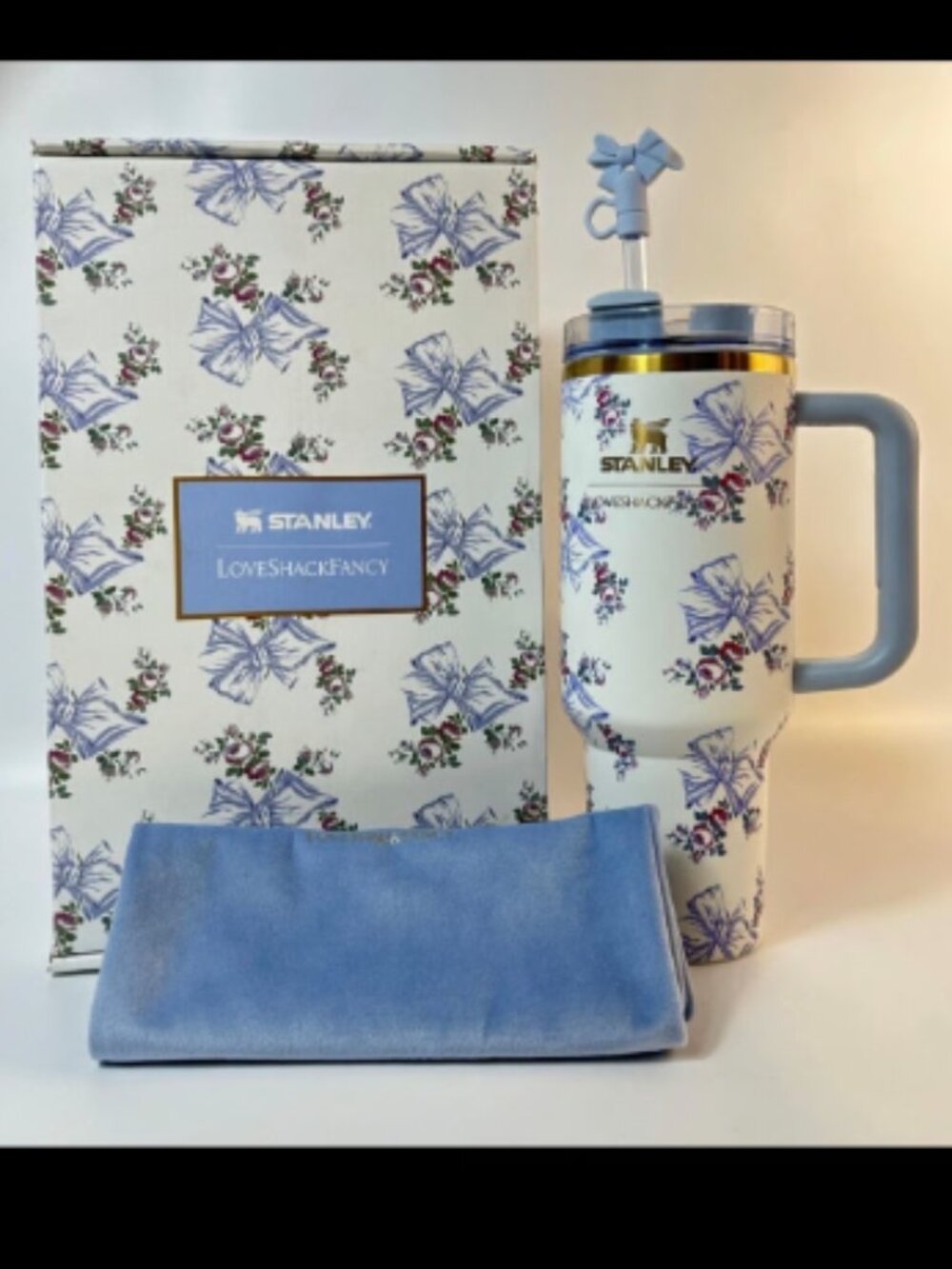 Stanley X Tumbler Love Shack Fancy 40oz Holiday Rosa Beaux Blue Gift Box Cup